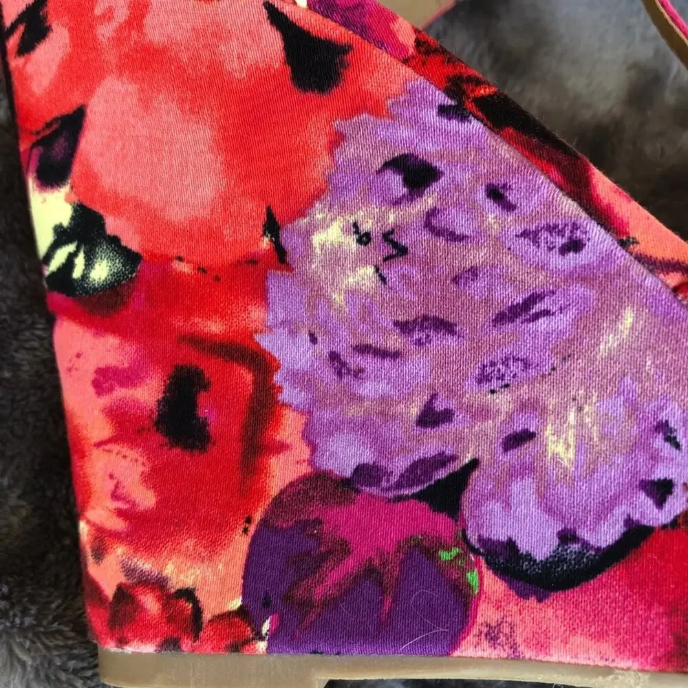Call It Spring floral wedge sandals; sz 8